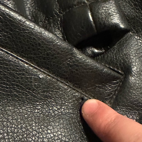 Beautiful Men’s Faux Leather Jacket - Picture 4 of 6